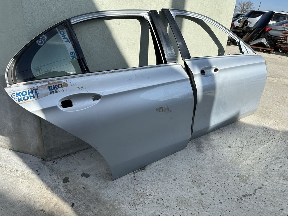 Дясна врата предна задна Mercedes E class w213 мерцедес е класа в213