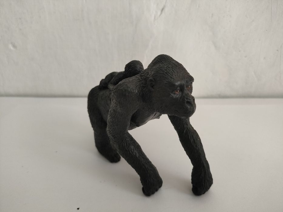 продам игрушки из Виты животные