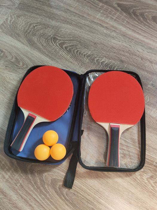 Set Ping Pong Noi Sigilate in Husa + 3 mingii ping pong