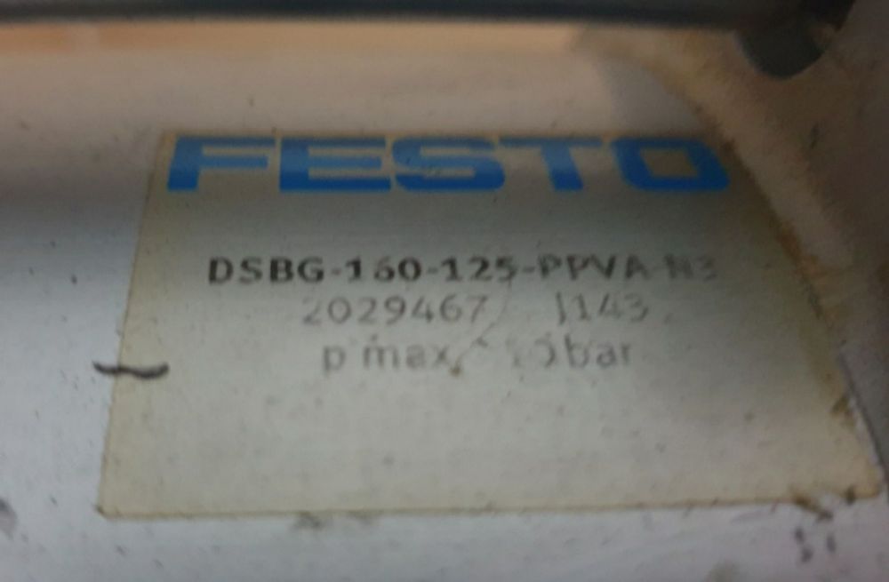 Cilindru piston pneumatic Festo