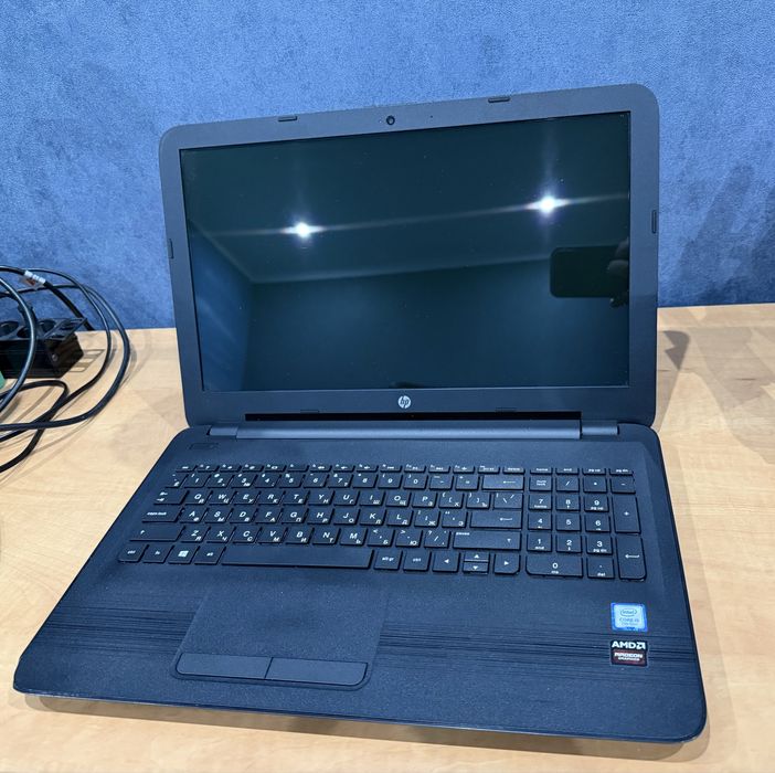 Hp i5 7200u 8 озу/256 ssd