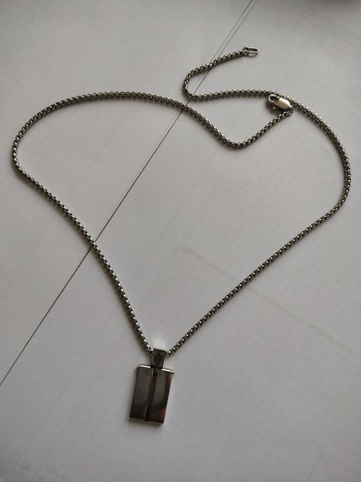 Lanțuri și brățară din otel inoxidabil