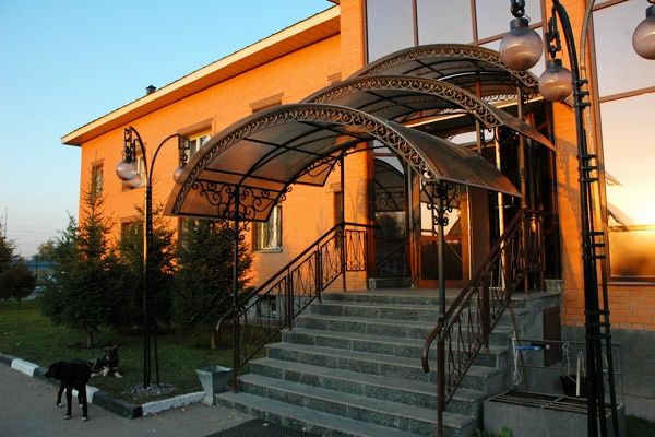 Изготовление НАВЕСов из лексана, козырьков.Оперативно и Качественно.