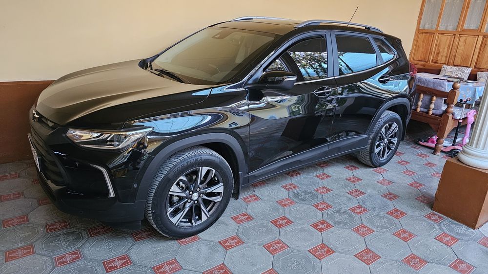 Tracker Premier сотилади