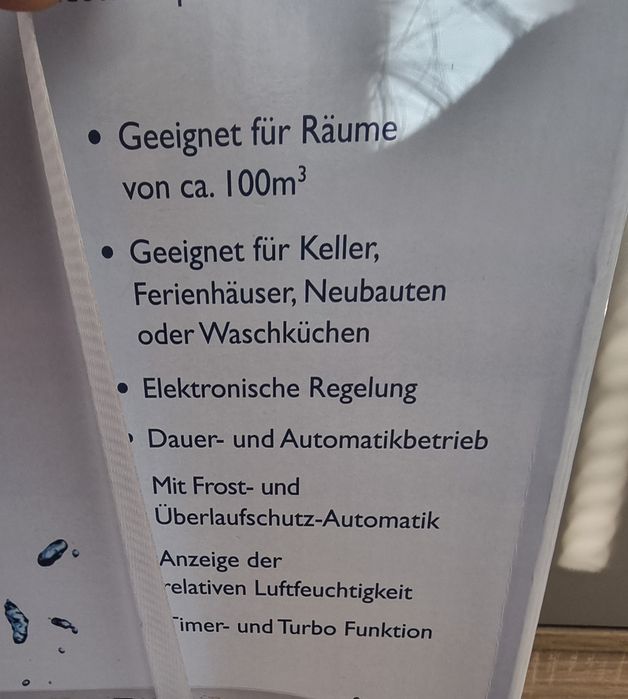 Влагоуловител Comfee 20L