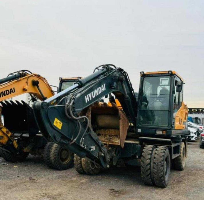 Аренда колесного экскаватора