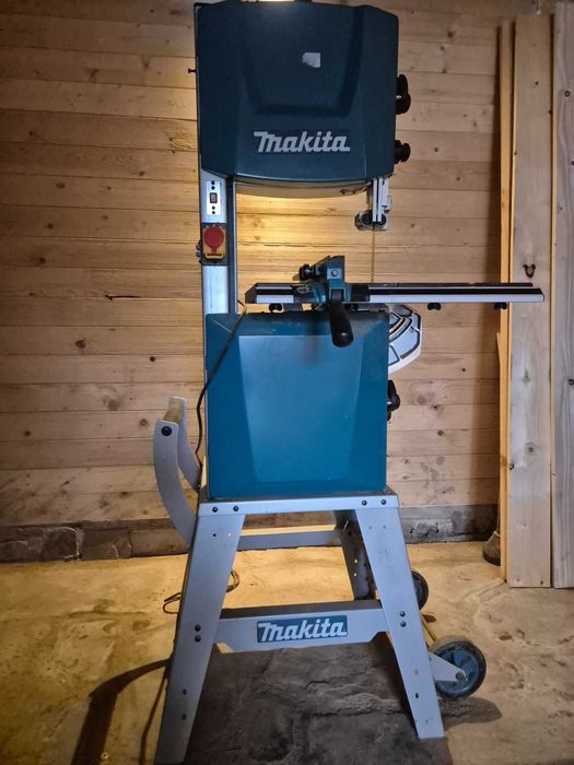 Vand Makita LB1200F