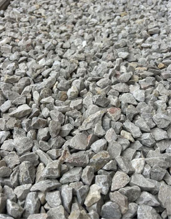 Nisip  Pietris  Sort piatra   Balastru   Pamant