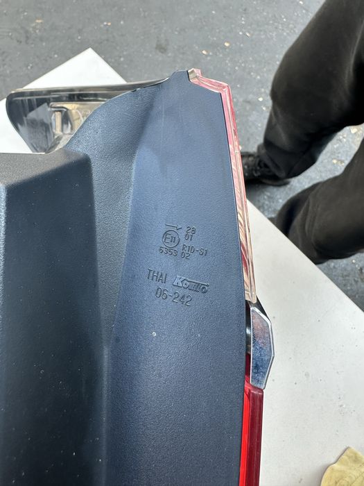 Фонарь на Камри 55 европа