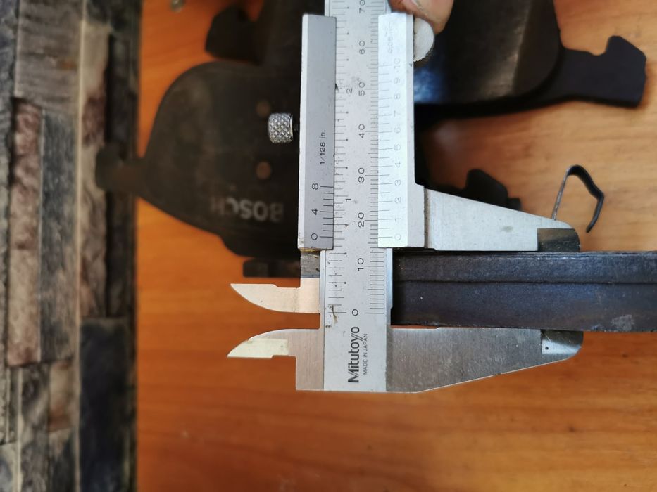 Discuri frâna fata + placuțe de frana bosch volvo v 50 motor 1.6