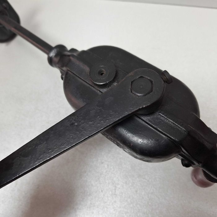 Перфектна! Ретро! Полска Ръчна Бормашина PWWe13 Poland