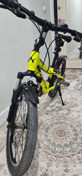 Детский велосипед продам