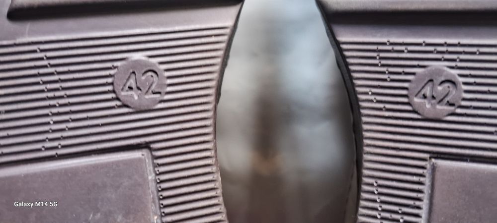 Erkaklar uchun yozgi tufli 100% terri,firma LIDER ROSSIA r.42