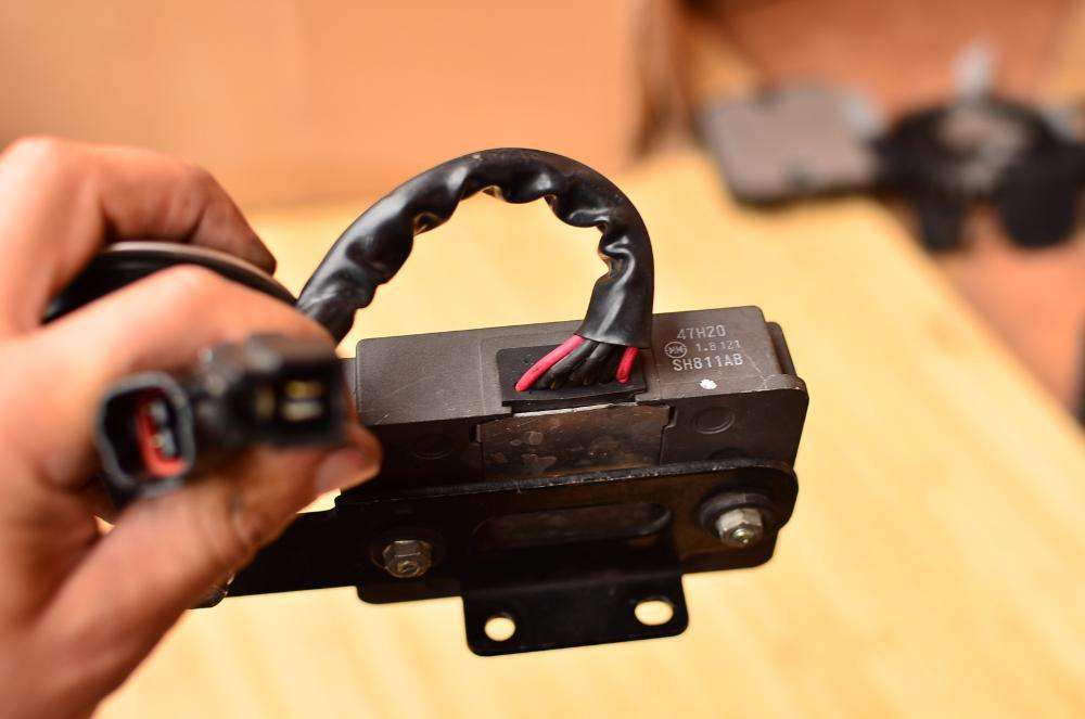 Vand releu incarcare OEM Yamaha R1 /R6 / GSXR / Hornet /Z750 /CBR 600