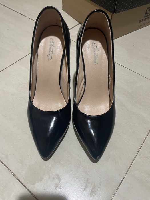 Обувки на токче