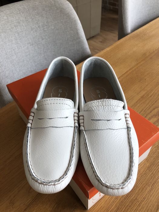 Нови мокасини