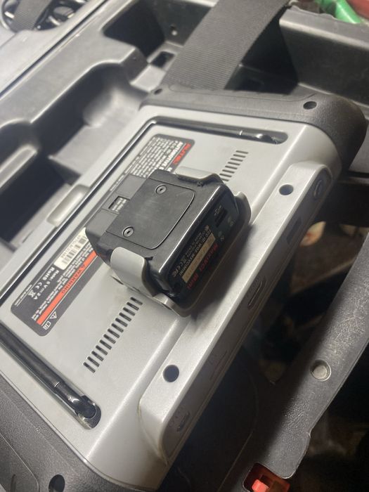 Диагностический сканер AUTEL