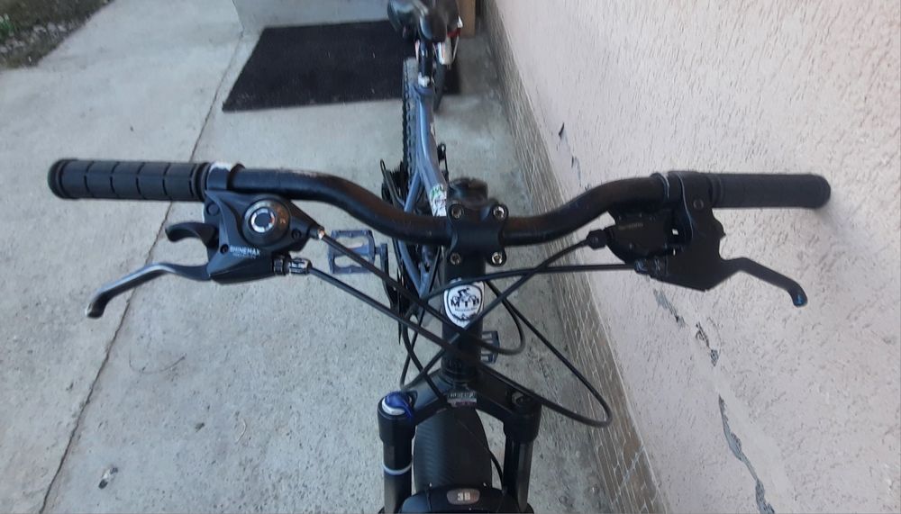 Bicicletă ful suspesion DHS