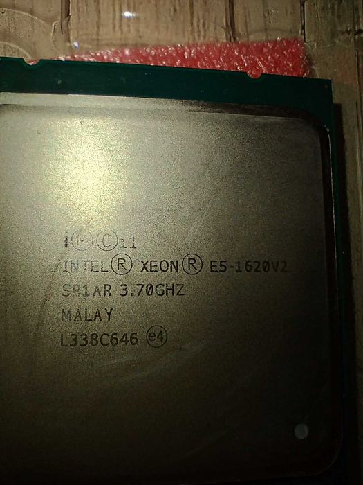 Процесор Intel Xeon E5-1620 v2 | 4 Cores / 8 Threads | FCLGA2011