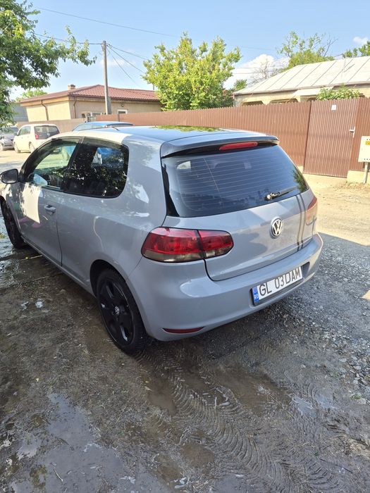VOLKSWAGEN Golf 2010 — imagine 4