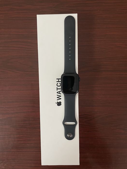 Apple Watch SE (2nd Gen) 40mm