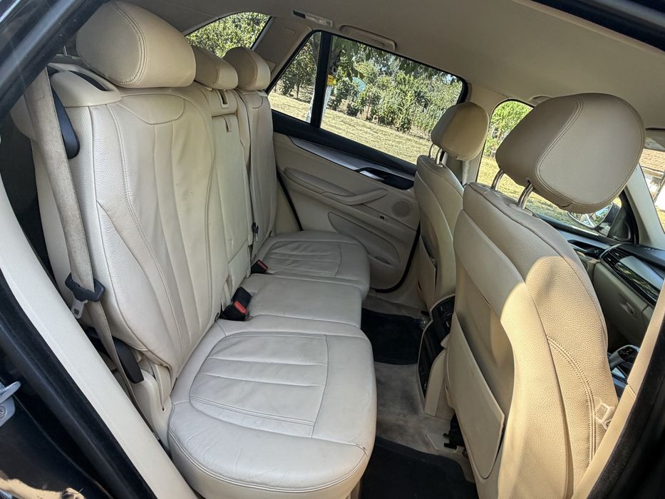 Bmw x5 f15 2014 de 7 persoane 8000€