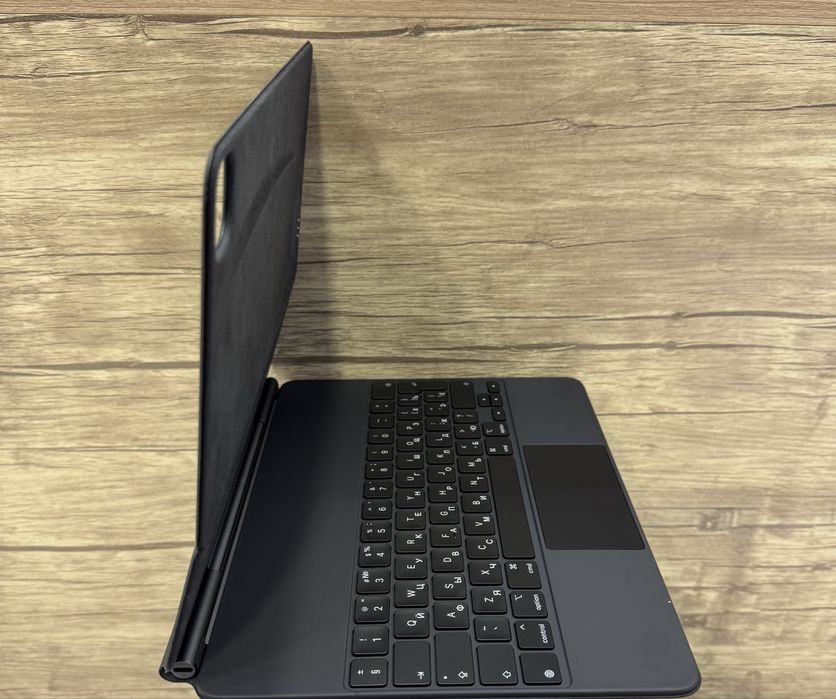 Prodam Original Apple MagicKeyboard 12.9