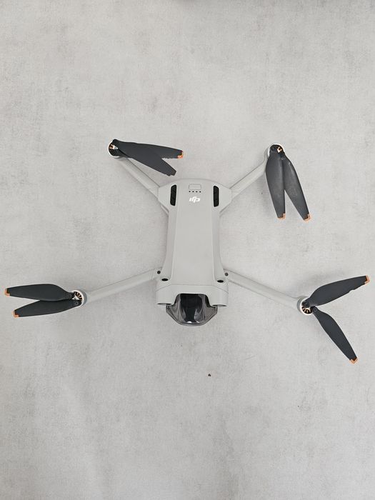 Продам дрон Dji mini 3 pro в отличном состоянии