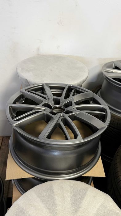 Jante ALUTEC Xplosive R18, 5x112, ET45
