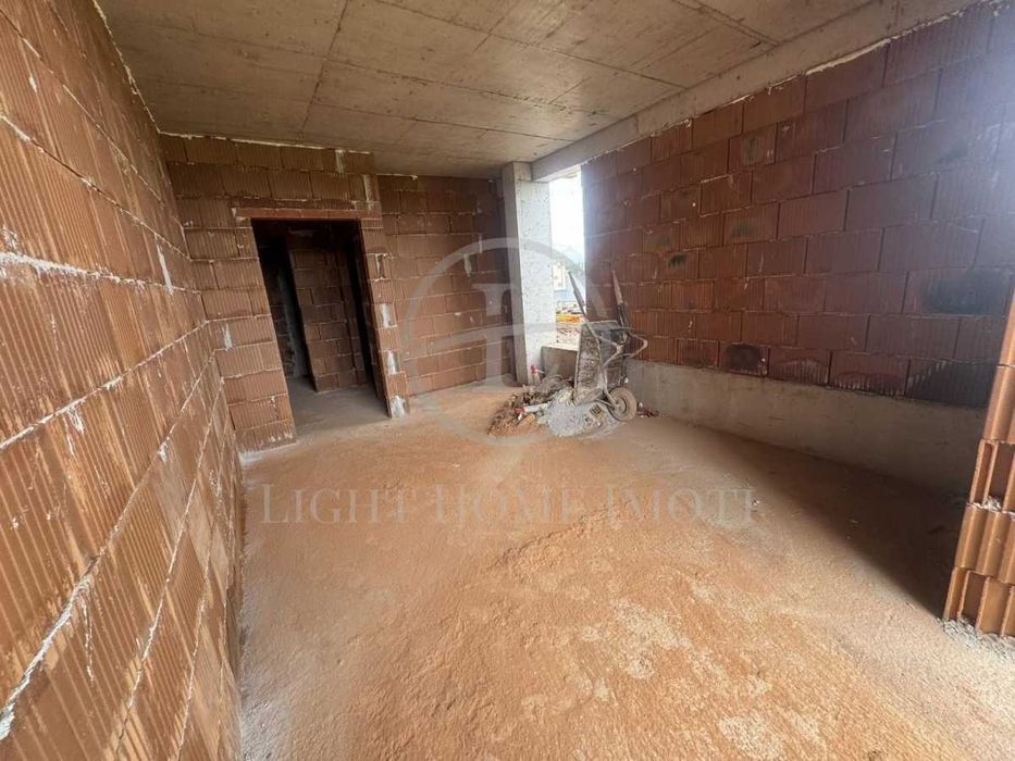 Продава се Двустаен апартамент в Пловдив, Тракия - 80 кв.м за 1150 €/кв.м - Снимка #7