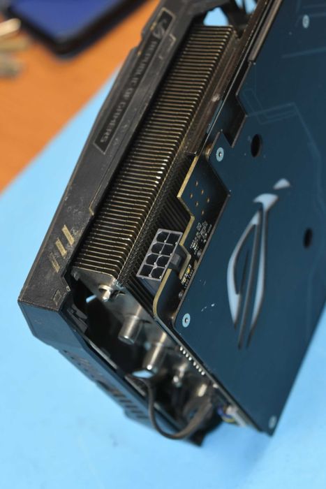 Видео карта ASUS ROG STRIX Radeon RX 580 O8G GAMING