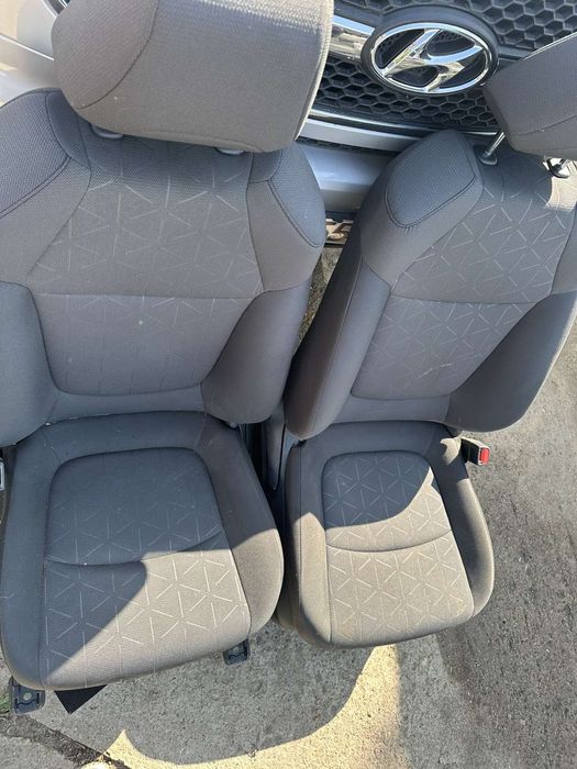 Щора/кора за багажник и седалки за Toyota CHR/ Тойота