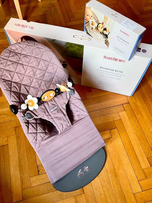 Balansoar Baby Bjorn Bouncer Bliss - Cu Accesoriu Jucarie
