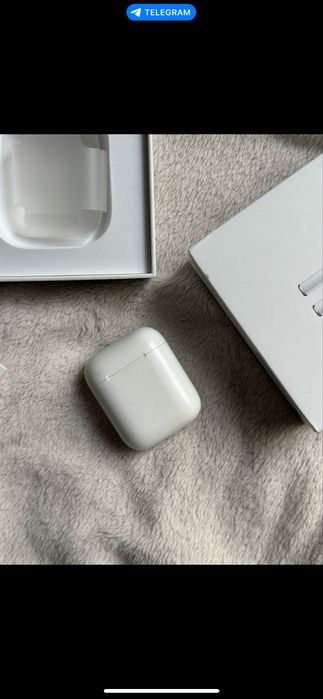 Продам Airpods 2