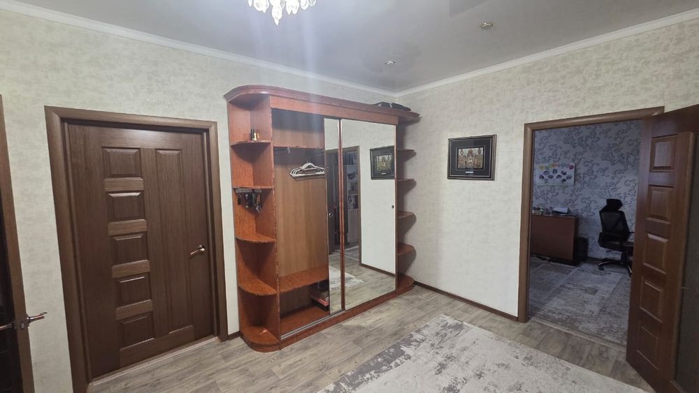 Продам шкаф-купе