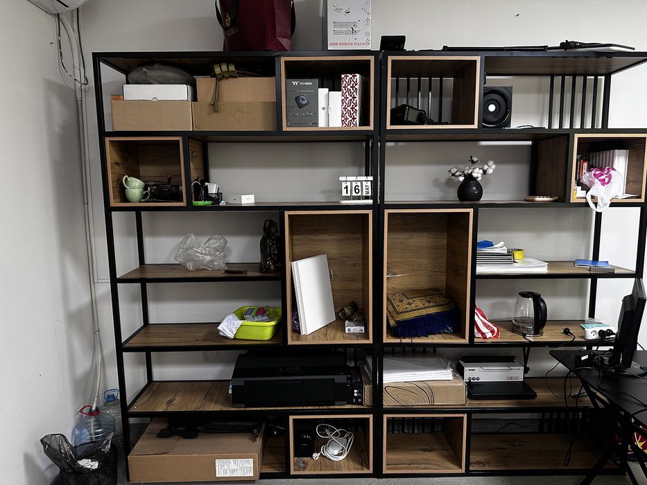 Продаю офисные мебели