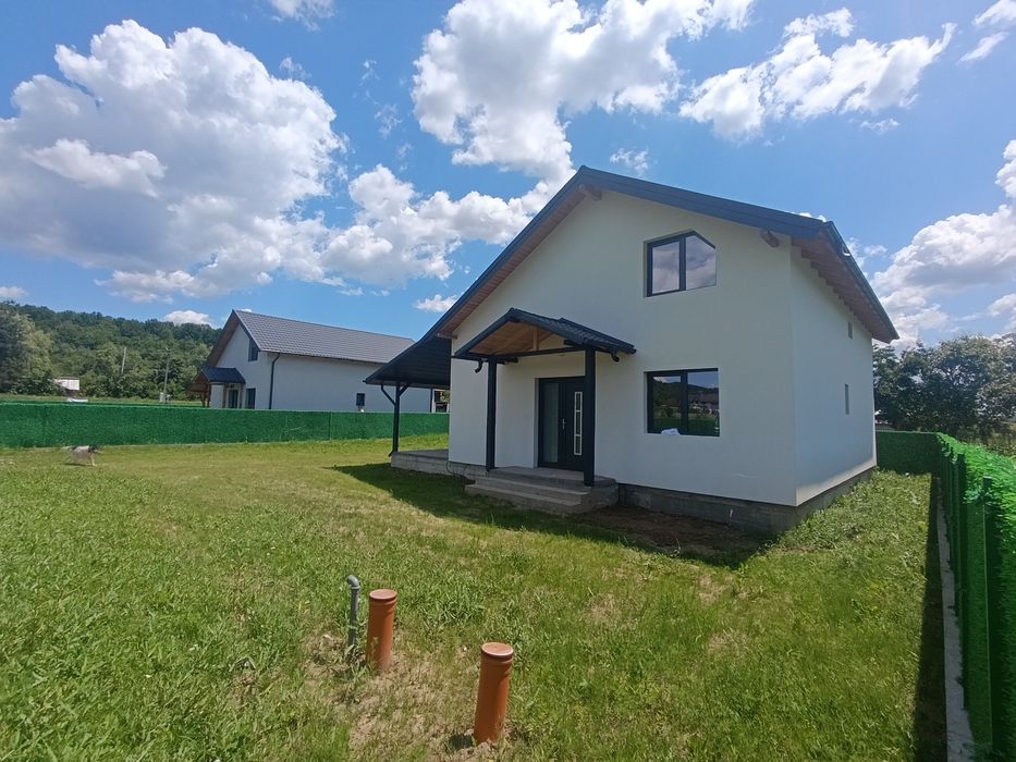 Casă 2025 cărămidă porotherm,110 m utili