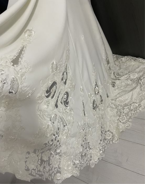 Rochie de mireasa La Novia