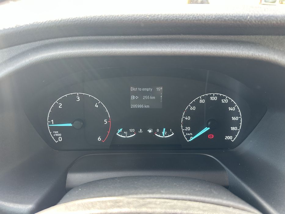 Ford Transit cu Prelata