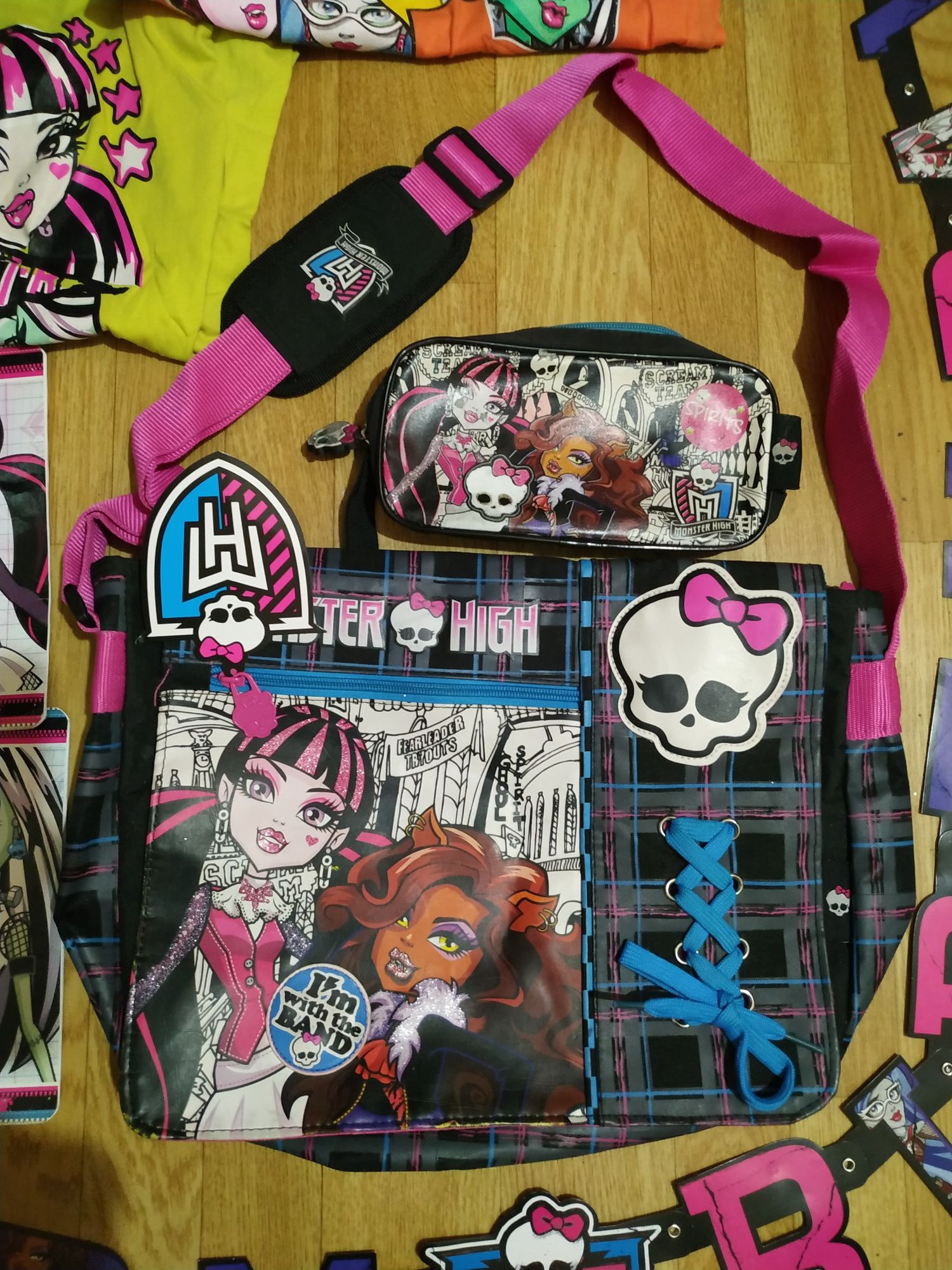 Одежда для кукол Monster High