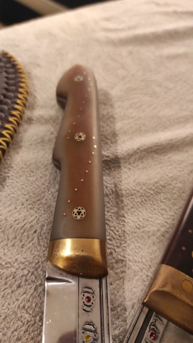 Касапски ножове.