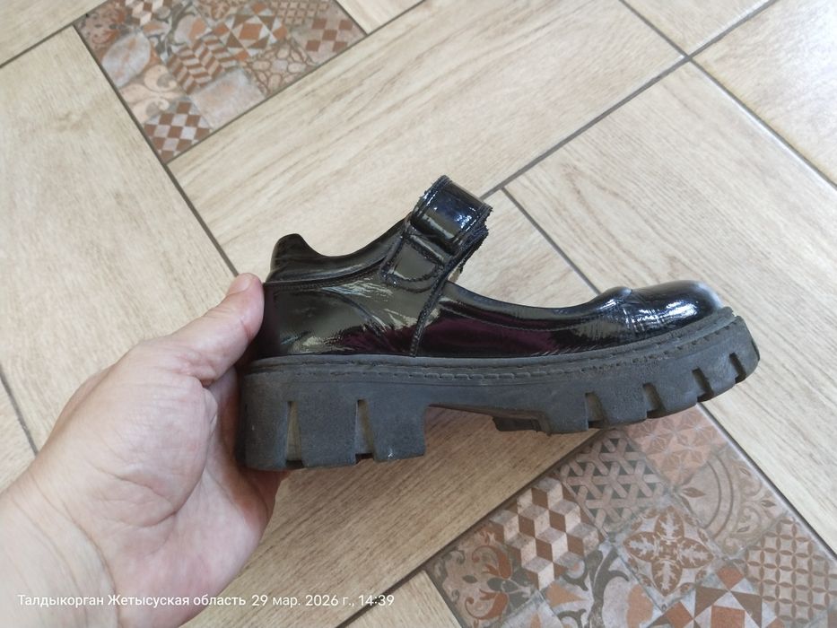 2 пары туфли девочковые