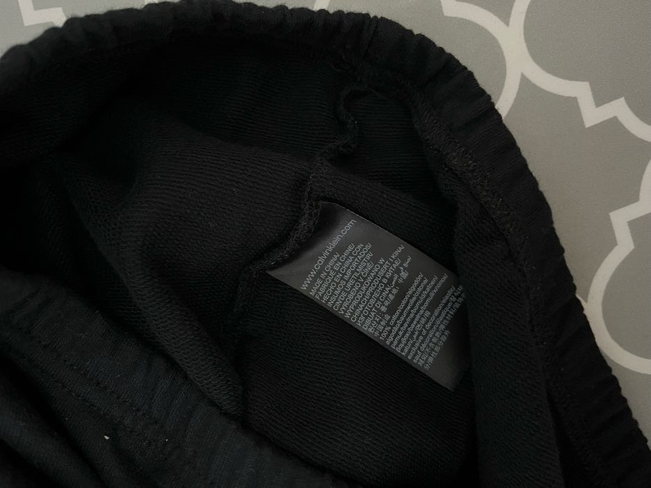 Свитшот calvin оригинал