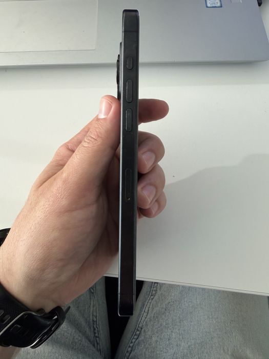 Vand iphone 15 pro max 256gb