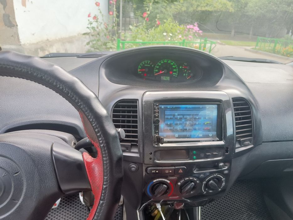 Geely mk cross 2013 года 1.5