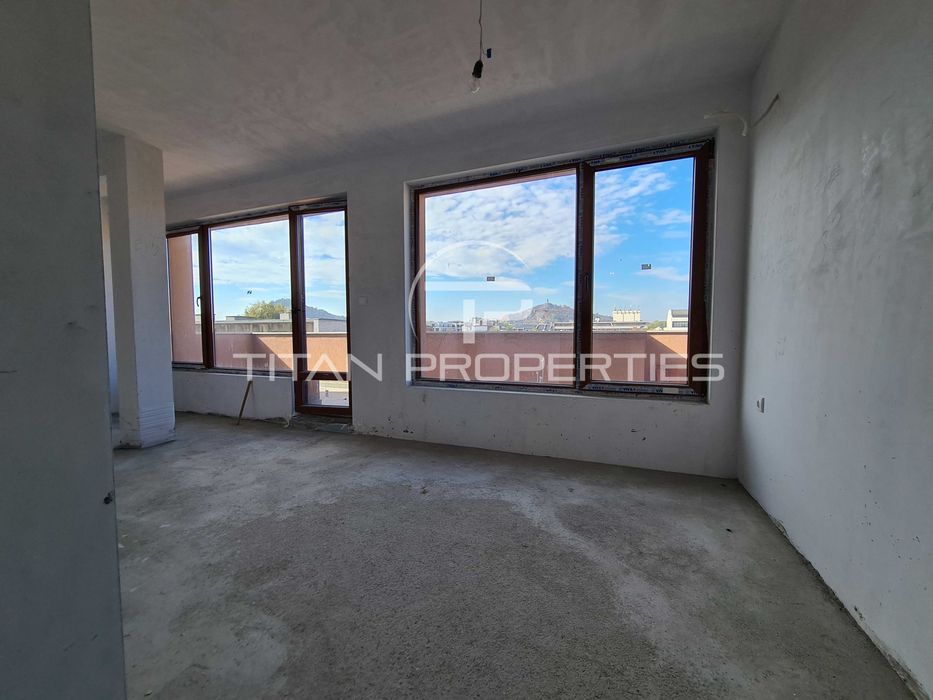 Продава се Тристаен апартамент в Пловдив, Център - 99 кв.м за 2213 €/кв.м - Снимка #1