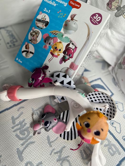 Детска музикална въртележка