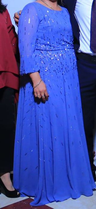 Платье нарядное очень красивое