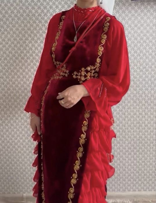 Национальное платье