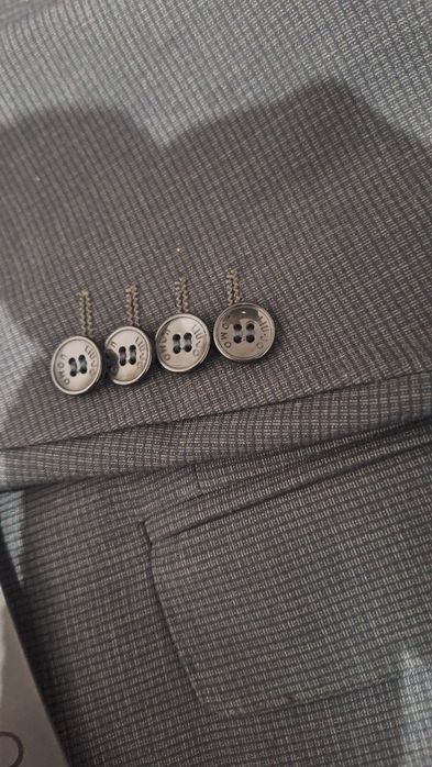 Нов костюм Liu jo